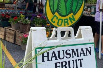 hausman fruit farm sign